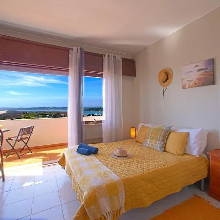 Bay Dream By Interhome Alvor